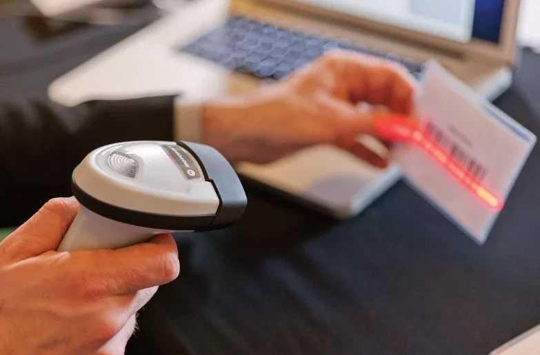 Сканирование штрихкодов Сканирование штрихкодов